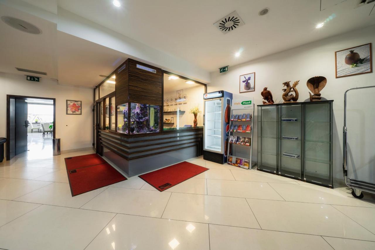 Hotel Astory Plzen Exterior photo