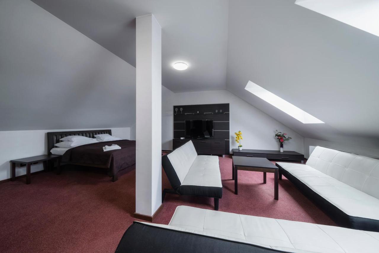 Hotel Astory Plzen Exterior photo