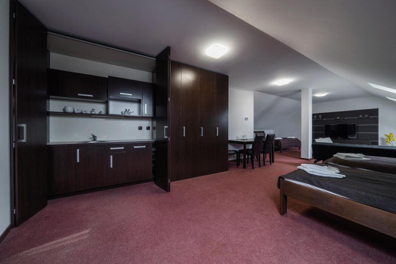 Hotel Astory Plzen Exterior photo