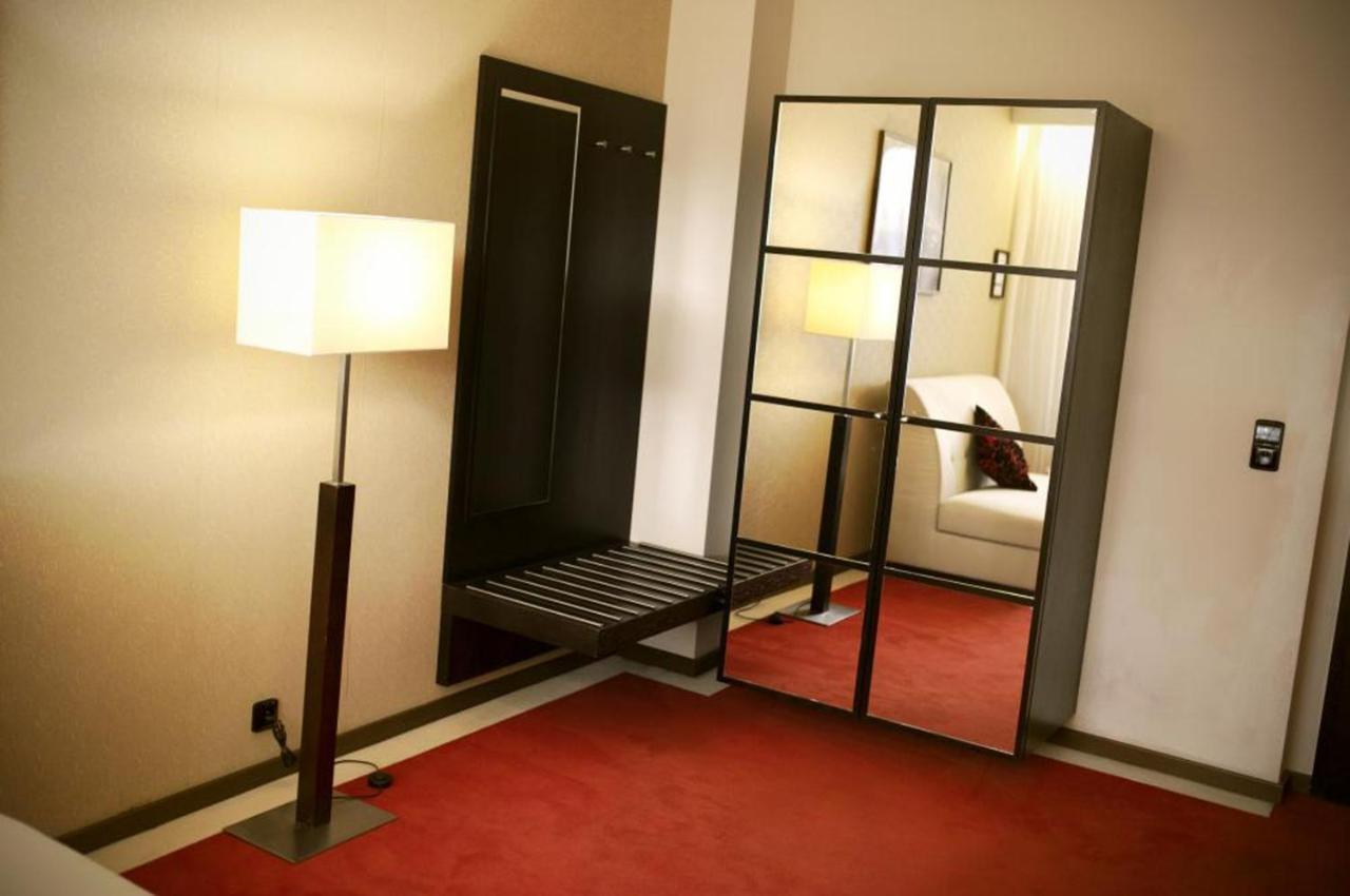 Hotel Astory Plzen Exterior photo